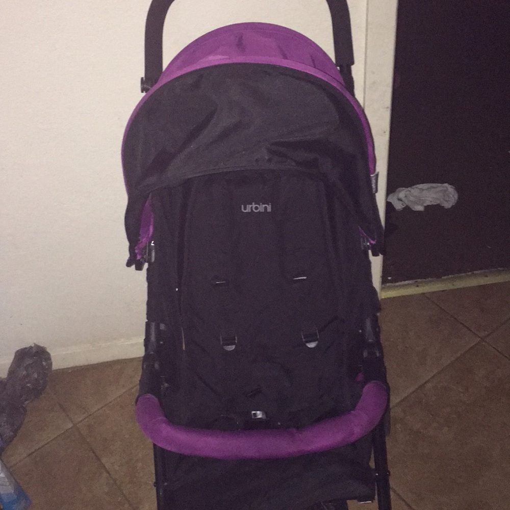 One seater urbini stroller